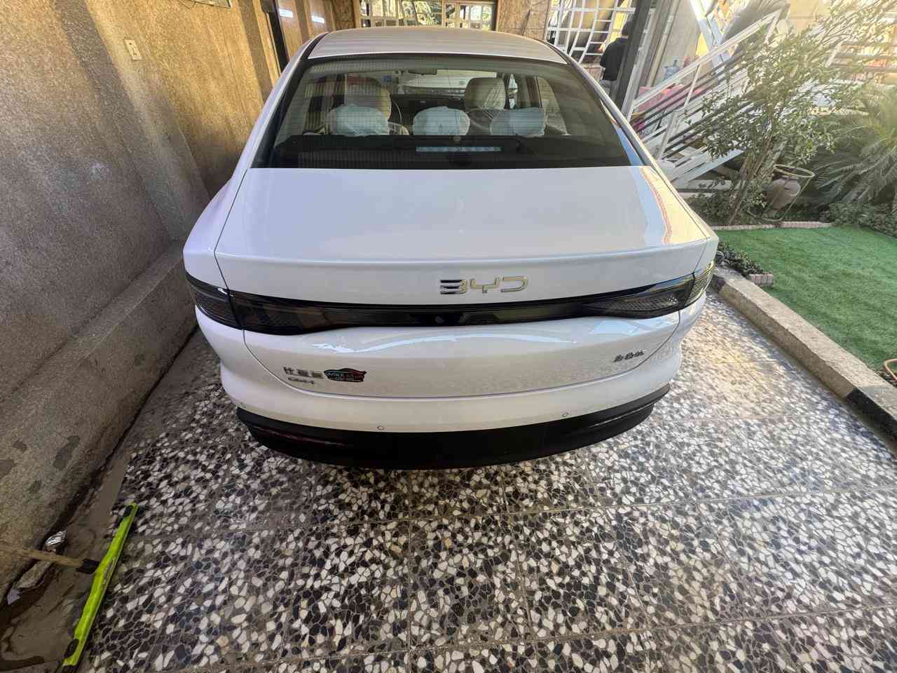 السلام عليكم 
عندي سيل 5 مرقم بغداد باسمي 
موديل 2025 زيرو عل كد الترقيم
العنوان بغداد حي القاهرة 
رقم الموبايل ***********
