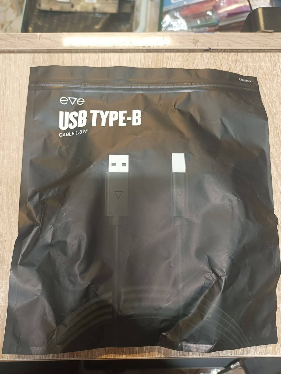 كيبل متوافق مع الاجهزة موضحة بالصور 
سعر القطعة الف دينار موجود كمية


**إذا كنت صاحب هذا الإعلان وتريد حذفه لأي سبب، رجاءا أرسل رسالة إلى الدعم الفني**