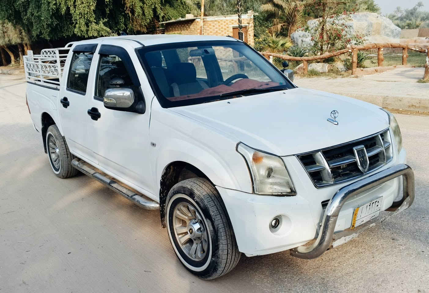 السلام عليكم بيكم جنبي 2012مكفوله من الضربه و التبديل سياره حلوه مال جناي جاهزه برغي ماعايزه رقمه مثنى سنويه جديده السعر 48 الاتصال ***********مكان نجف
