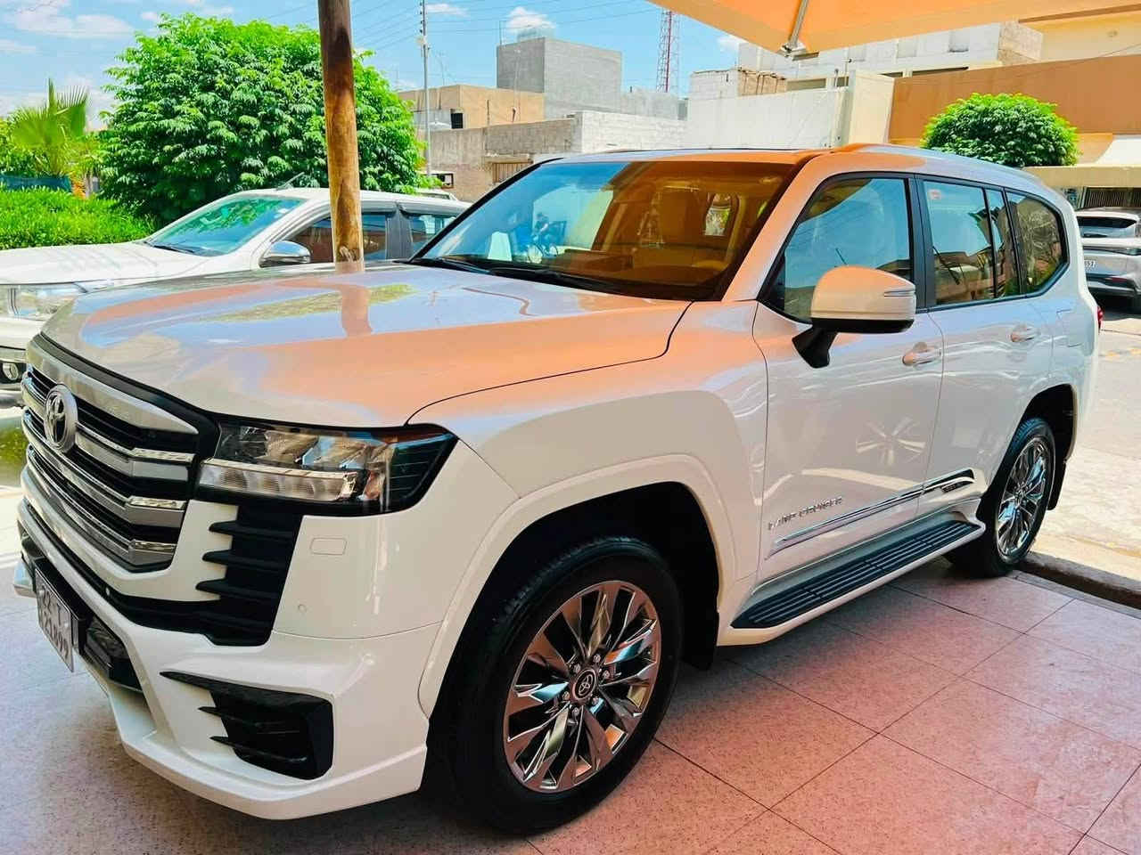 للبيع بسعر جدا مناسب
لاندكروز 2025 GXR  للبيع 

خليجي لون ابيض 

ماشية 6 الف كم 

السيارة بحالة الزيرو ع وضع الشركة كفالة عامة شرط الفحص 

السيارة موجود بالبيت 

رقم اربيل تحويل مباشر

العنوان النجف 

السعر 615 ورقة وبي مجال 

الشراي فقط يتصل هذا رقمي 

***********
