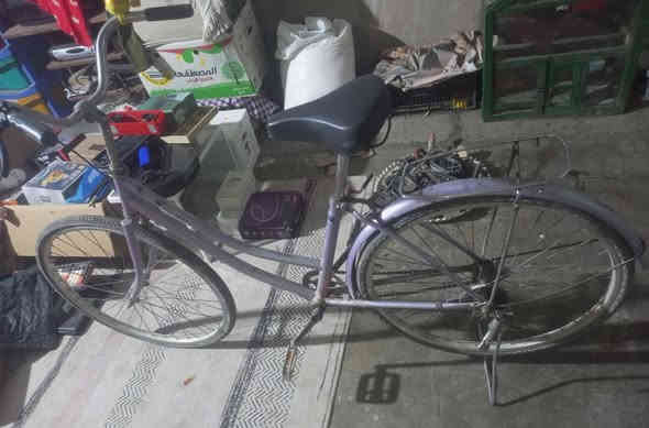 بايسكل بناتي حجم26 نضيف سعر 40 وبي مجال مكان كوت زين القوس متواجد خاص او رقم ***********
