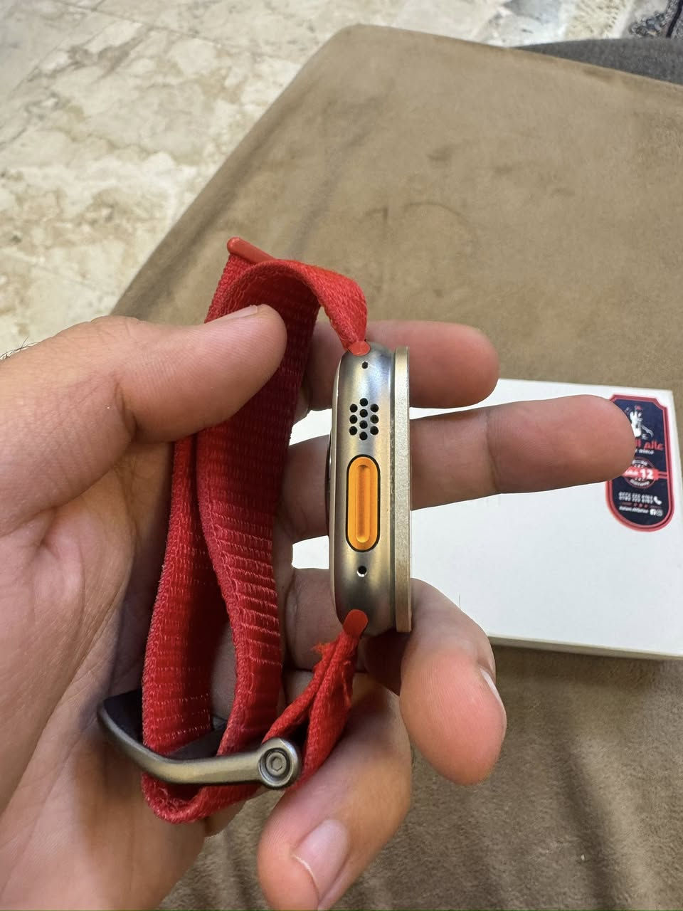 ساعة ابل الترا جيل اول
حجم 49 
بطارية 89 
نظافة 9‎5‎%‎ نظيفة
ممفتوحة ملحقات كاملة والاصيلة والباكيت
سعر 450 وبي مجال
مكاني بغداد 
هـ/***********
