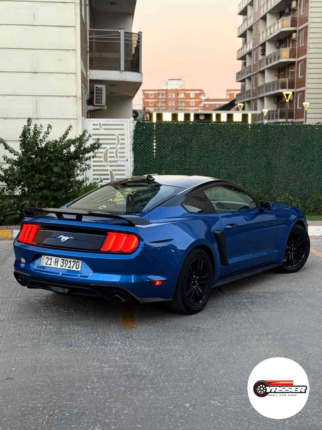 ⁨	#بسعر_منااسب ‼️ قطعة صبغ بدون ايرباك ✅

𝐅𝐨𝐫𝐝 𝐌𝐮𝐬𝐭𝐚𝐧𝐠 𝐄𝐜𝐨𝐁𝐨𝐨𝐬𝐭 𝐏𝐫𝐞𝐦𝐢𝐮𝐦 • 𝟓𝟓𝐭𝐡•
الموديل : [ 𝟐𝟎𝟐𝟎 ]
المحرك : [ I4 / 2.3 - Turbo ] ⚡️
الگير : [ أوتوماتيك ] 
الممشى : [ 55 الف ميل ]
اللون : [ أزرق - مميز ] 🌊
الحالة : [ السيـارة وارد أمريكا ضررهـا جاملغ السائق فقط ! ]

[ السعـر .. $15,800 قابـل للتفـاوض ♻️ ] 

[ الـــــمـــواصــفـــــات ]

- السيـااارة فئـة 𝐏𝐫𝐞𝐦𝐢𝐮𝐦 فووول مواصفـات ( عدا الديجيـتال ) 

الموقع : [ بغـداد / الـدورة ] 📍

للتواصل واتس اب او اتصال : [ *********** ]

#yasser_erbil #mustang #موستنك #ايكو_بوست⁩
