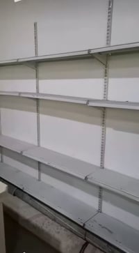 رف ماركت • مستعمل • 20متر