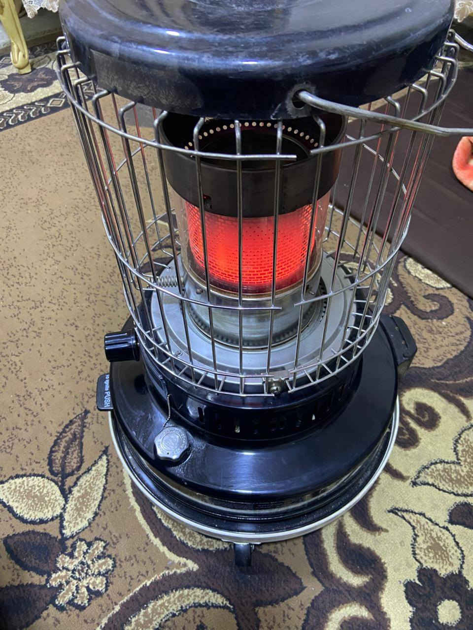 للبيع كرونه حجم الكبير استعمال اقل الشهر ابيع بسبب بطاقت النفط ماعندي اخذتها 250   الف وبيعها 125 الف بالعافيه الي ياخذها ***********  بي واتساب مكاني الدورة
