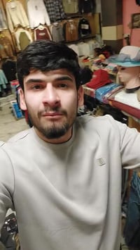 ملابس • ٣ قطع • صلاح الدين