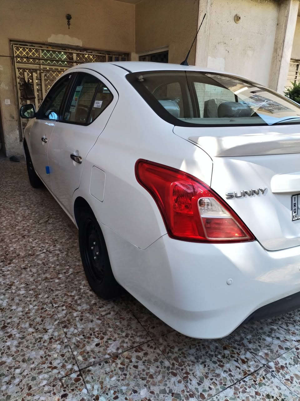 السلام عليكم نيسان سني هندي ٢٠٢١ بليته زركه رقم سليمانيه بسمي سنويه ٢٠٣١ هزه وبراد ٢٠٢٧ مكفوله لا صبغ لا تبديل لا ضربه فقط دحكات بارد درجه اولى مامبين ماشيه ٨٠ مكينه كير تبريد مكفول حداديه تخم تاير باتري كله جديد السعر ١٠٠ بيها مجال مكاني بغداد الجديده الأمين رقمي ***********
