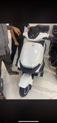 نضيفه • ٨٤كم/س • بصمه ومفتاح