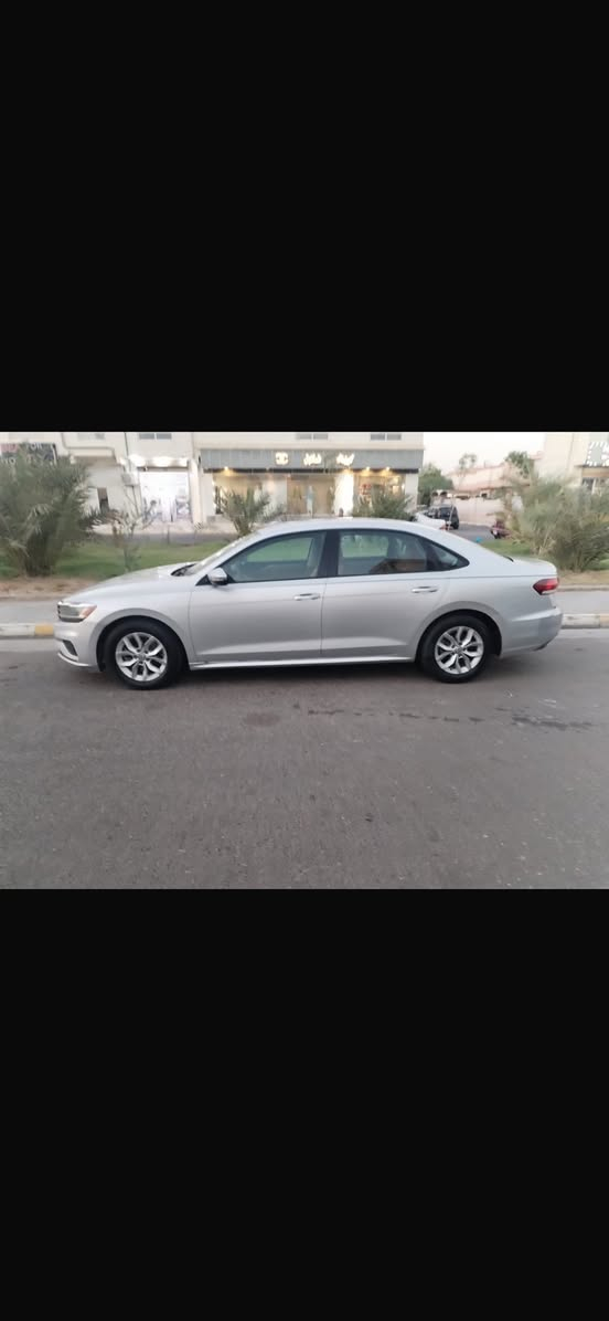 باسات 2020  محرك 5سلندر تكسي مطار رقم اربيل باسمي 
سياره كامله مكمله عليها ادامه كامله من كير ومكينه وتبريد ماشيه 230الف كيلو
*********** السعر 145 وبيه مجال
