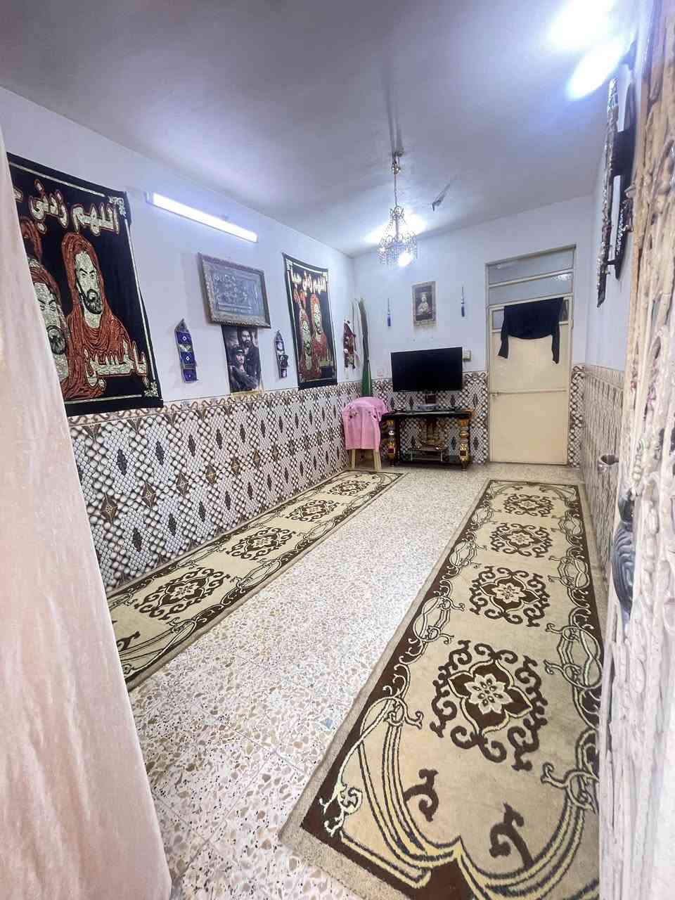 السلام عليكم دار للبيع 91 متر طابو صرف بقانون 320 سند باسمنا خدمات كاملة بلمنطقه منطقه حي البتول شارع الخيرات رابع فرع ع شارع العام السعر الاستفسار خاص او اتصال ***********

