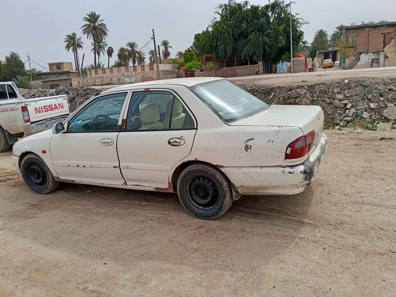 برؤتون لؤن ابيض رقم انبار مشروع وطني السياره جاهزة خير من الله ترايك يؤصل للبصره صاحب السياره في بابل هذا رقمه ***********
السعر 33
