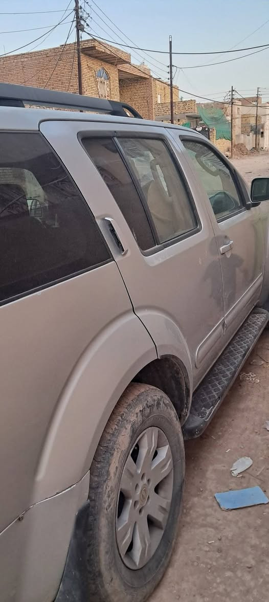 السلام عليكم بافندر٢٠٠٩ وارد أمريكي بيع مستعجل من استعان بغير لله ذل السعر 72ورقه المكان ميسان ***********
