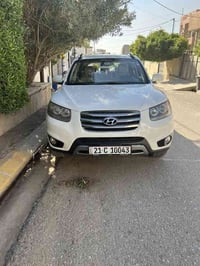 هونداي سنتافي موديل 2012 ماشية 138 الف السيارة فول مواصفات بس بدون بصم...