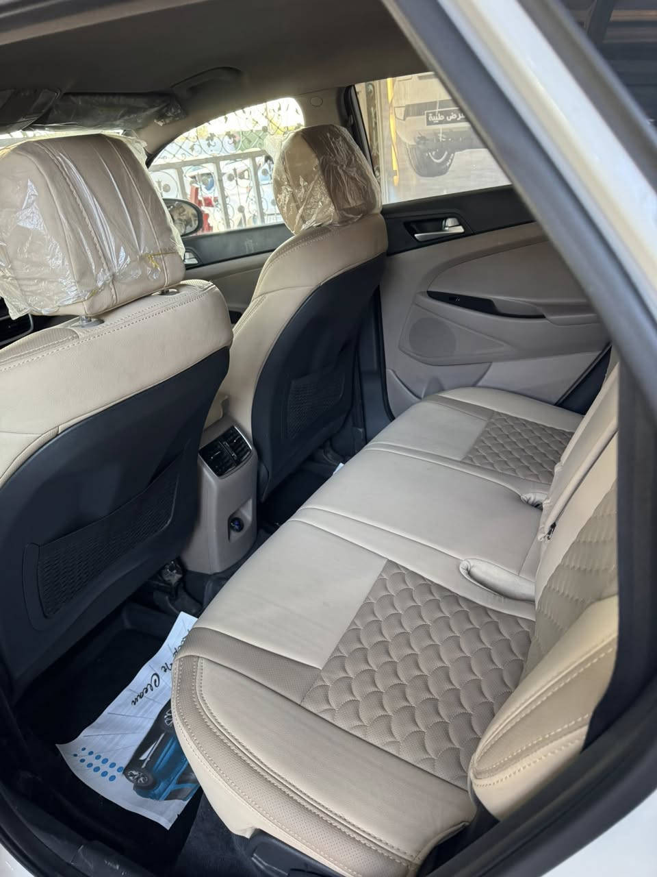 توسان  (2020) خليجي كوري اصلي
مكفولة من كلشي ماشية (41) الف فقط سبير منازل
فول عدة البانورما 
بصمه تشغيل عدد اثنين..
بصمه بالابواب الاماميه..
نظام ترحيب بالسياره عن قرب..
داخل صاج 
كشنات جلد 
محرك 2000
تبريد قطعتين...
ثلاث انظمه قياده
نظام تشخيص العطل عن طريق الشاشه...
يدات نيكل..
كشنات مخمل
كشنات كهرباء
لدات باليدات 
لدات بل مري ترحيب
مري ترحيب
لدات أماميه لايت 5 عدسات زنون 
بك لايت لد 
مري شفط...
اشاير بالمري... 
٥ ويل كب...
شاشة كامرة دوارة
داخل صاج اصلي
حساس امامي 
حساس خلفي 
السعرر (198)  وبيهة مجال
رقمي ‭***********
مكاني بغدادزيونة
