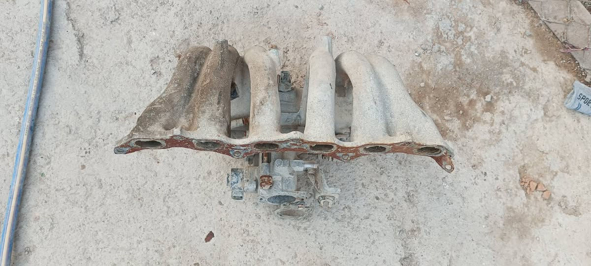 تحويره كامله مال كير واكسن وكاردن 
دكشن بارد مسطره نوزلات هيه ونوزلات 
طبله مستابوشي موديل 95
الكير ميكانيكي محرك ونجي 
والشراي بخدمته كلمن وسعره 
لو شلع يختلف السعر 
***********
