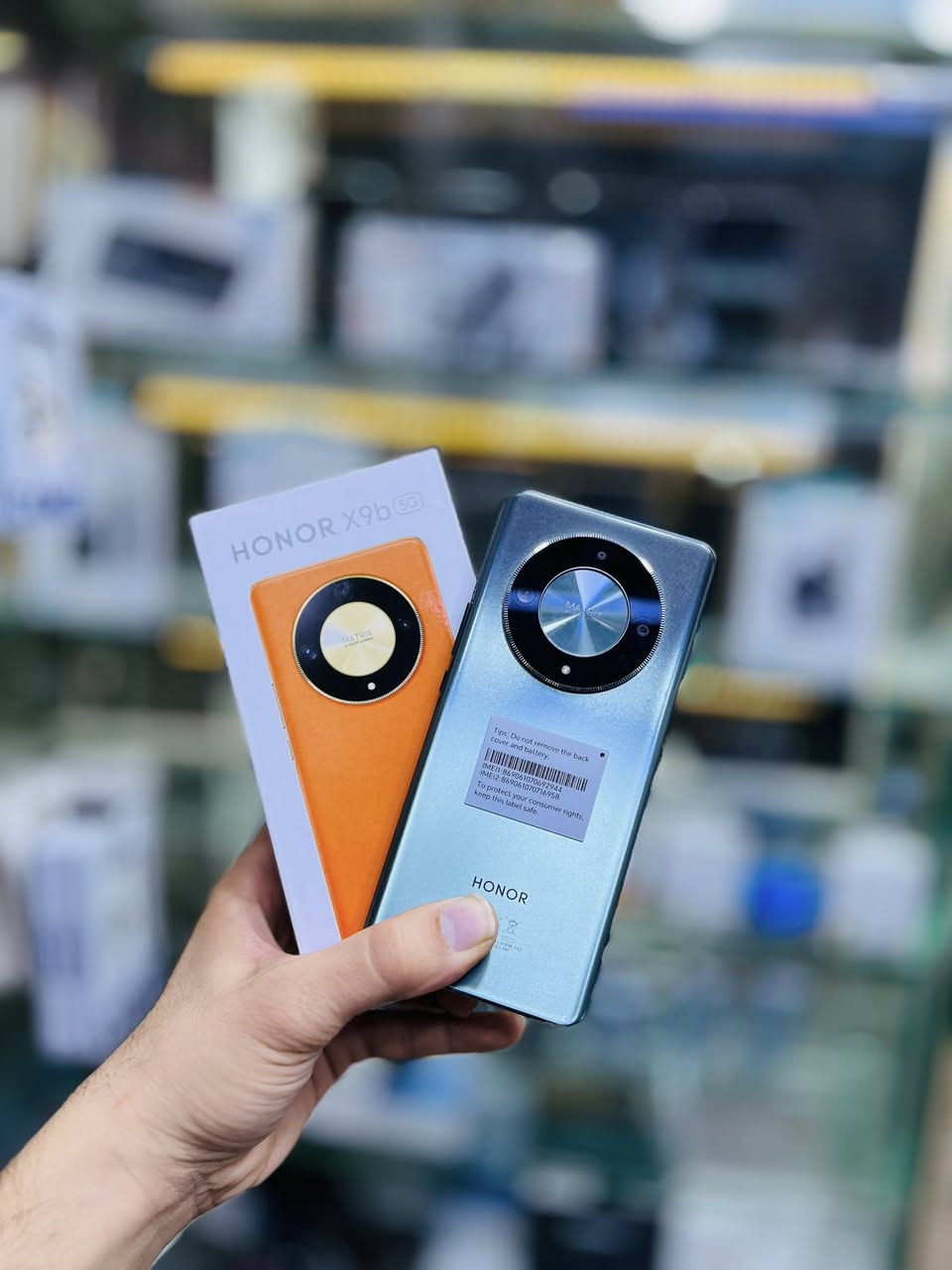 هونر x9b 
ذاكرة 256 - 12
السعر 235,000 الف دينار 
الجهاز اخو الجديد شخط واحد مابي
كربلاء - طويريج - مدخل سوق المسقف 
توصيل 🚚 جميع محافظات العراق 🇮🇶 
*********** - ***********
