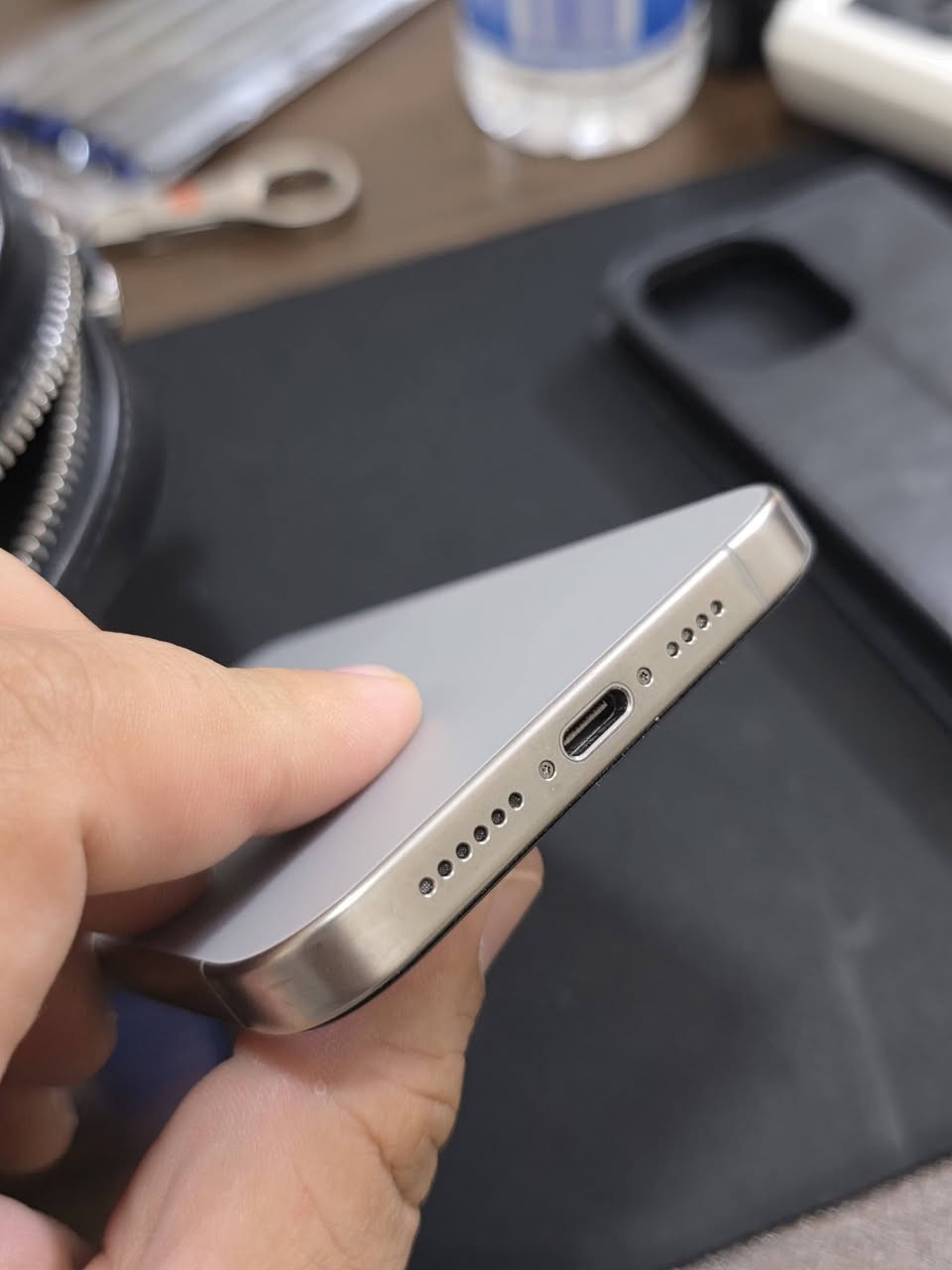 ايفون 15 pro max
256
الجهاز ابد مداخل صيانه
نضافه الجهاز 100%

البطاريه 88% 

الجهاز نضيف كلش

رقمي للتواصل ***********

السعر مليون و 50 الف
