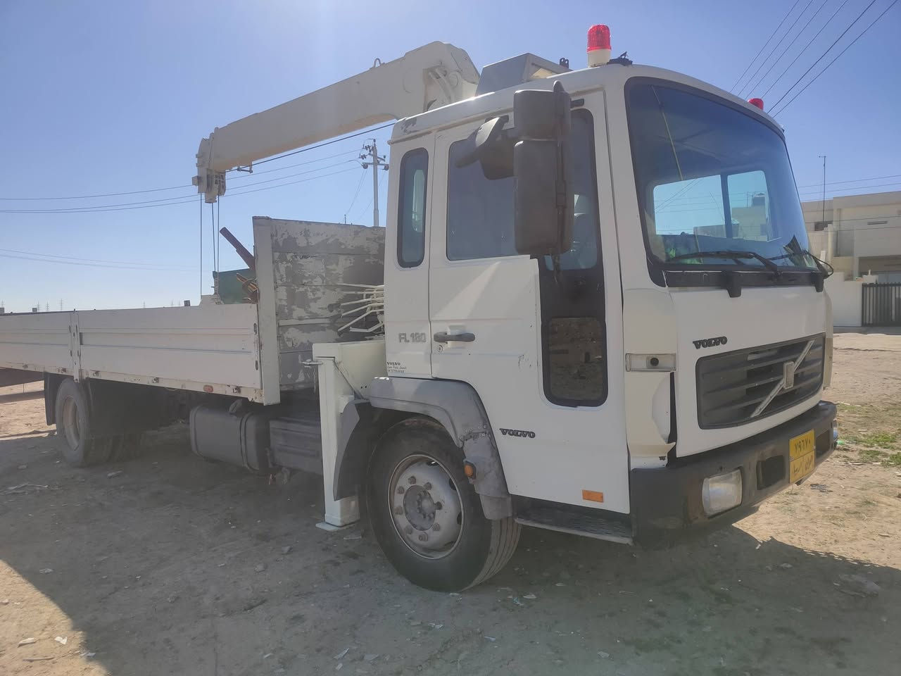 ڤالڤۆ مودیل2000
سنوی2025
بۆدی6.5
اربیل
گیر ..معرک شرت
کرین 5تن 2سلایت
***********
