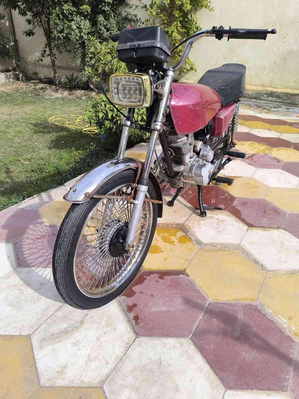 ماطور للبيع عينه وليت كامله كهربائيات شغالات سلف شغال عوزه فقط اشاير تجي تفحص مكفوله ع لسرقه اكاتبك وين ما تحب


**إذا كنت صاحب هذا الإعلان وتريد حذفه لأي سبب، رجاءا أرسل رسالة إلى الدعم الفني**