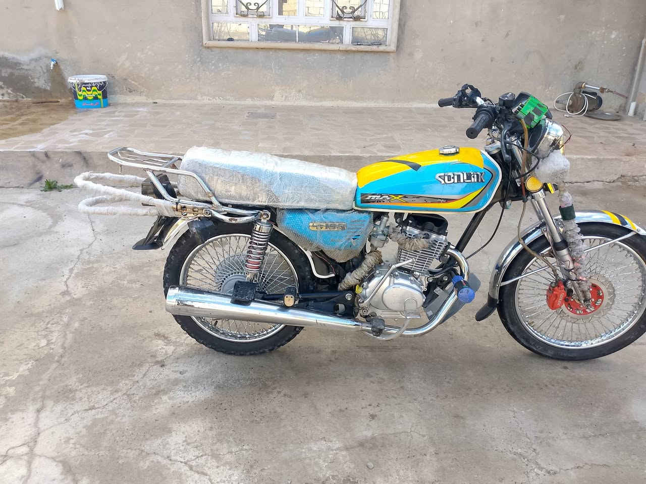 سلام عليكم دراجة البيع تايكر 4كير موديل 2024محرك مامفتوح نشاط فول كهربائيات شغاله  تأيرات جديد دراجة كله شغاله وناعمة  ومجبزه كمله مكان بيجي سعر 525بهامجال شراي تصال ***********
