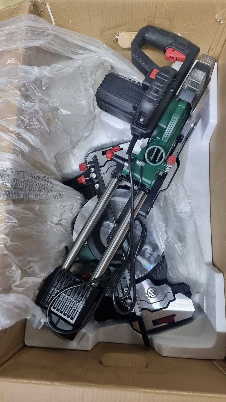 منشار باركسايد ألماني اصلي  جديد لوك السعر ٣٠٠٠٠٠


**إذا كنت صاحب هذا الإعلان وتريد حذفه لأي سبب، رجاءا أرسل رسالة إلى الدعم الفني**