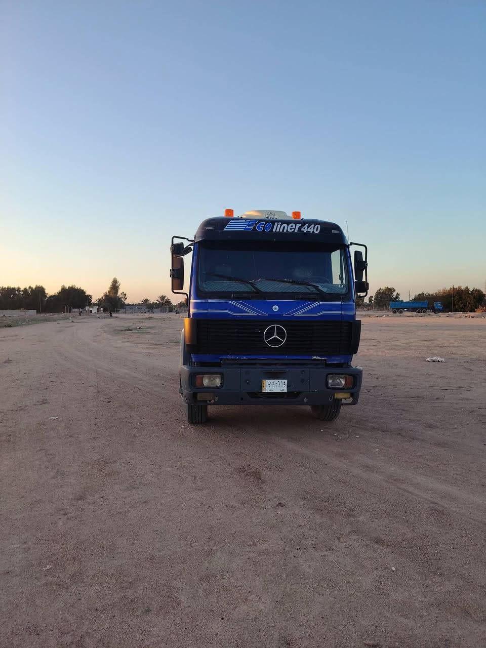 سلام عليكم البي للبيع موديل ٩٠ مكينه ٣٥ كير ١٨٠ فافونه مجموعه جيف تك مطوله قماره بلادي بلا صبغ رقم انبار مربوطه قلاب ثلاث محاور امداور ثاني يوم الاستفسار على رقم ***********
