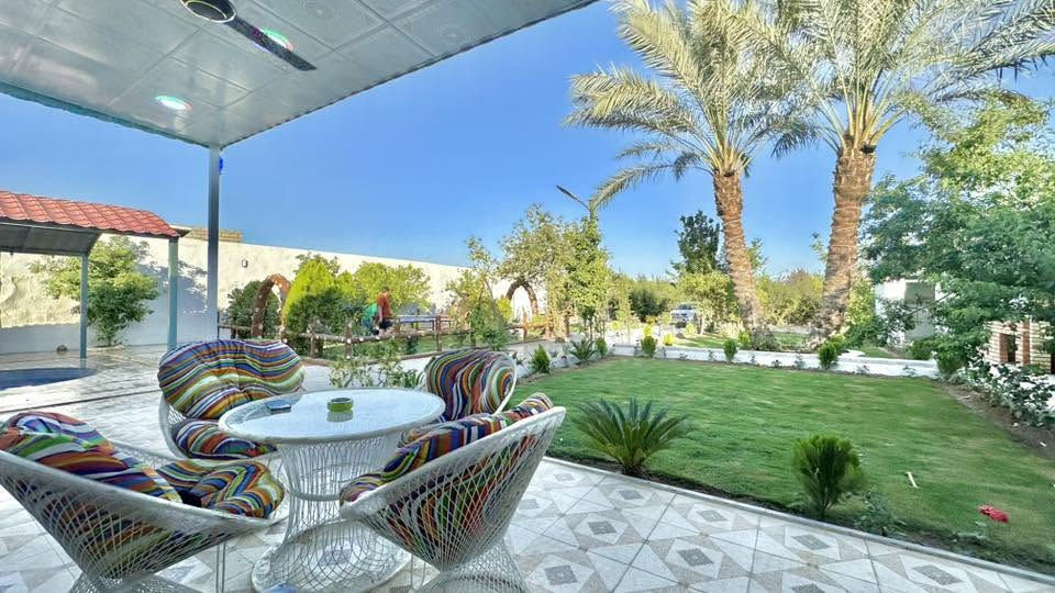 نعلن  عن فتح الحجوزات 
🌳🏝 في مزرعة المسرة 
🤍🏝    
للإيجار اليومي او الشفتات #مبيت‎
***********
*🏕تفاصيل 
🟢 غرفتين نوم سويت 
🟢 صالة كبيرة 
🟢المنتجع مؤثث بالسبالت 
🟢مطبخين حار و بارد
🟢 باربيكيو كامل للشواء
🟢جلسة عربية مطله على المسبح
🟢 نت 4g
🟢شاشة بلازمه كبيره
🟢 سماعة دي جي
🟢حديقه 
🟢لعبة المنضده والعاب اطفال‎
🟢مسبح كبير و مسبح صغير 
🟢 كهرباء على مدار الساعه 24
____________________________
[العنوان بلد 
 🔴للحجز والاستفسار يرجى الاتصال ع 
الرقم التالي او عبر الواتساب☎️ 
‏‭***********
***********
(علماً المزرعه موثقه في تطبيق اجرلي)
