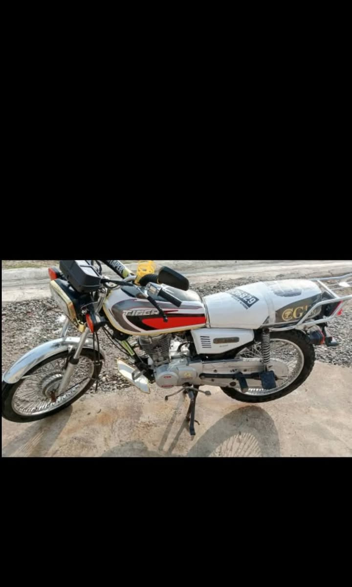 السلام عليكم مطور 2020 لبيع المحرك فول مكاني حمام العليل سعرو 420او بي مجال بصيط او هذ رقمي ***********
