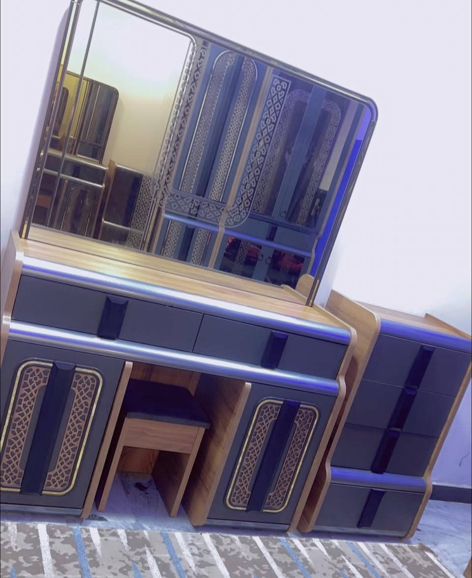 السلام عليكم عندي غرفة تركيه للبيع نظيفة وضخمة بالحقيقة 10 قطع نظام هايدروليك ماخذتها ب٣ ملايين


**إذا كنت صاحب هذا الإعلان وتريد حذفه لأي سبب، رجاءا أرسل رسالة إلى الدعم الفني**