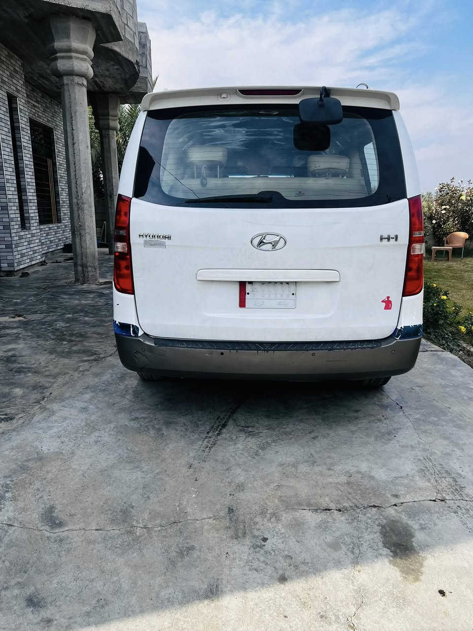 السلام عليكم سياره ستاركس 2015 كفاله عامه ماعده الجاملغ الأمامي جه السايق والباقي كفاله كير محرك مكفول سياره جاهزه ماعاوزه اي شي تحويل مباشر  مكاني صلاح الدين قضاء بلد  السعر 183 وبيه مجال  
***********
