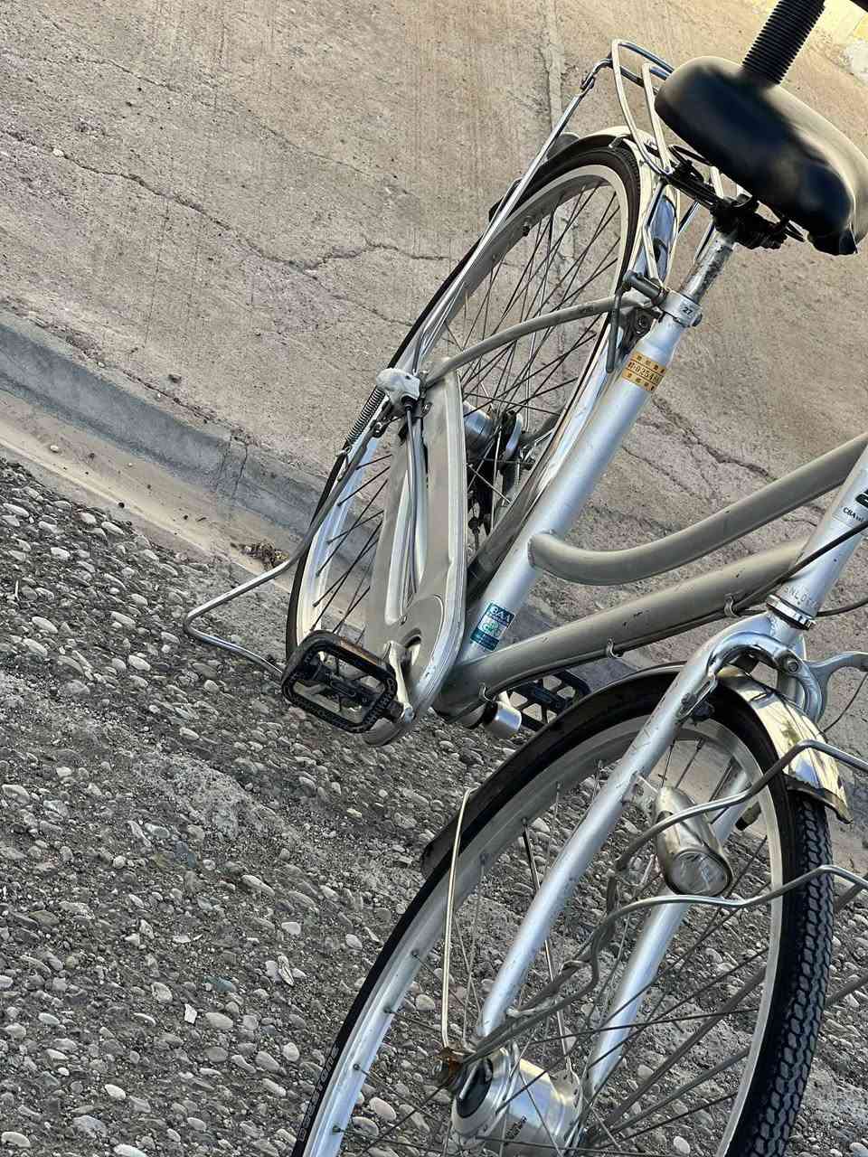 شباب بايسكل للبيع بايسكل حاويه 70 وبه مجال


**إذا كنت صاحب هذا الإعلان وتريد حذفه لأي سبب، رجاءا أرسل رسالة إلى الدعم الفني**