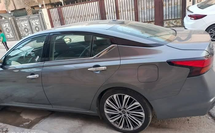 للبيع نيسان التيما ٢٠٢٣ فولSLسياره جاهزه ٥كامرات ٤ رادار كشنات جلد تدفئة ستيرن تدفئة بغداد بسمي ١٣٥$  قفل هاتف ***********
