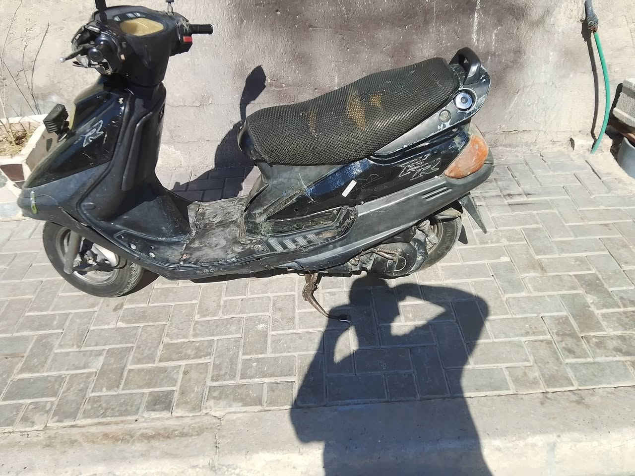 سلام عليكم دراجه للبيع فضائي فراشه شغاله سلف هند كهربائيات شغاله المكان بغداد  الشهداء العبيدي السعر 250 ***********
