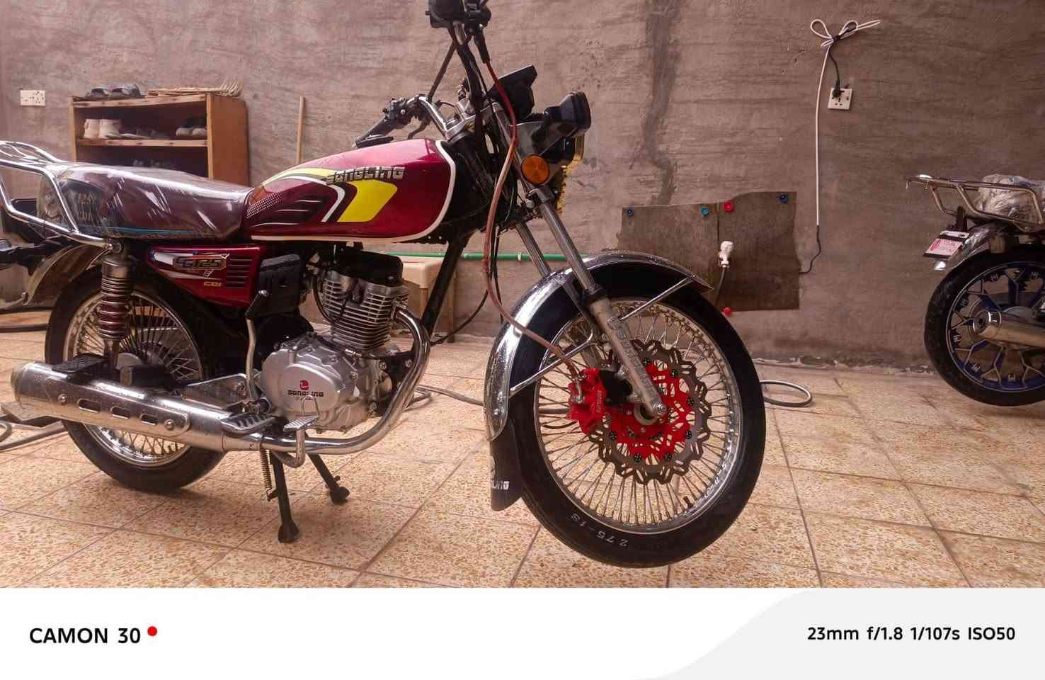 السلام عليكم دراجة تايكر للبيع موديل 25 الدراجة مقفلة من كلشي الدراجة خير من الله  ما بيها نقص برغي الدراجة نازلة ب2025/12/18  الدراجة ماشية 4000 حقيقي السعر 675 وبيها مجال بصيط  وغير متواجد خاص رقم الهاتف ***********
