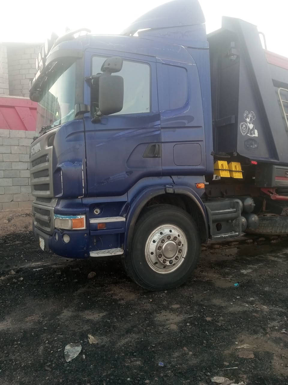 سياره للبيع سكانية سكس جاهزه تخم تاير مكينه 8لاتبخير ولاتنقيص بسمي تحويل ثاني يوم  مكان البصره سعره خاص ***********مديل2006
