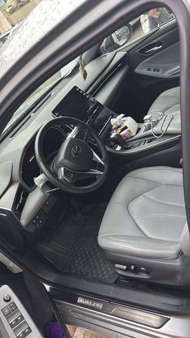 للبيع تويوتا افلون وارد امريكي فول مواصفات محرك٤ سلندر هايبرد بيها صبغ بس بونيد بدون شاصي او لخود بشرط ايرباك ستيرن وبردة طاك ومرجع شركة جاملغات بيهم بارد من جهة الباب ماشية ٤٥ الف سيارة جاهزة بدون اي نقص رقم اربيل بسمي تحويل وكالة بشرط سعرها ٢٢٥ ورقة دولار مكان سيارة دهوك معرض رامان للاستفسار *********** واتساب دهوك, العراق
