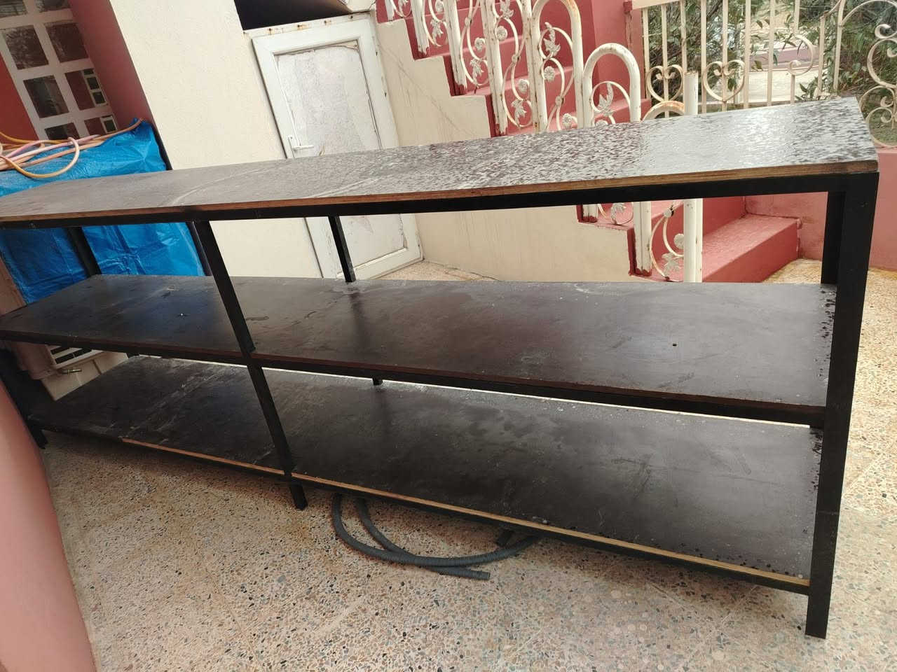 عندي ميز يصير للمحافير والصوبات ويصير للمونه وعندي ميزطعام وكونفيره ومجرات ومكنسه كهربائيه ماكل مستعمل نضيف اللي عندي اغراض نضيفه ومرتبه


**إذا كنت صاحب هذا الإعلان وتريد حذفه لأي سبب، رجاءا أرسل رسالة إلى الدعم الفني**