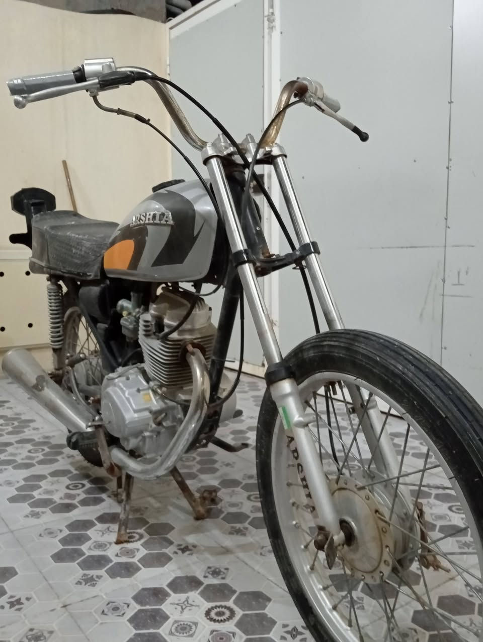 سلام عليكم شباب دراجه البيع كلك وكايمه مكينته 2015شرط مامفتوحه ابيع كومه حديد


**إذا كنت صاحب هذا الإعلان وتريد حذفه لأي سبب، رجاءا أرسل رسالة إلى الدعم الفني**