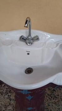 مغسله جديده مابيه اي شي لا فطر ولا هاي سعره ٤٠ مكان الحسنيه الراشديه ر...