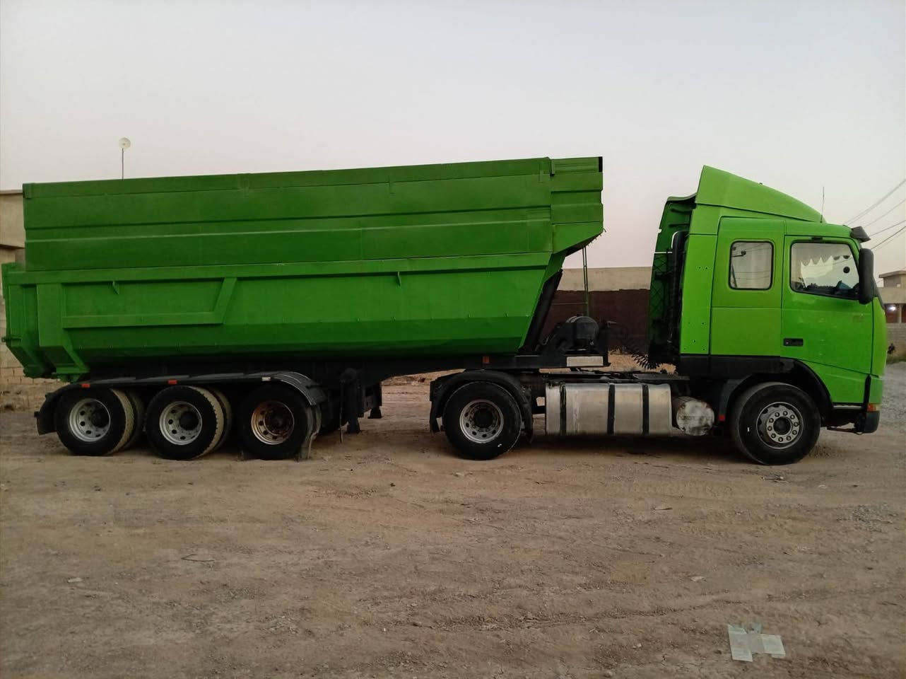 فافو البيع موديل 2002تخم تاير رقم هاتف ***********
