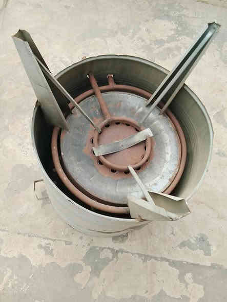 أغراض مستخدمه كلمن وسعره 
كيزر عوزه هيتر سعره 25
تنور سعره 10
صوبه عشتار سعر 40 شغاله
طابعه hp سعر 40
للاستفسار الاتصال على ***********
