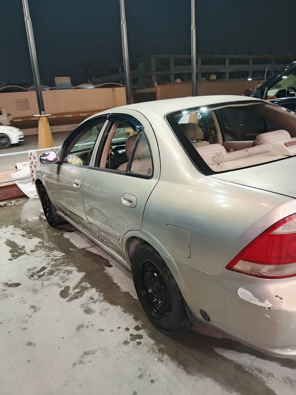 السلام عليكم نيسان سني موديل 2007غاز بنزين رقم مميز  ***********
