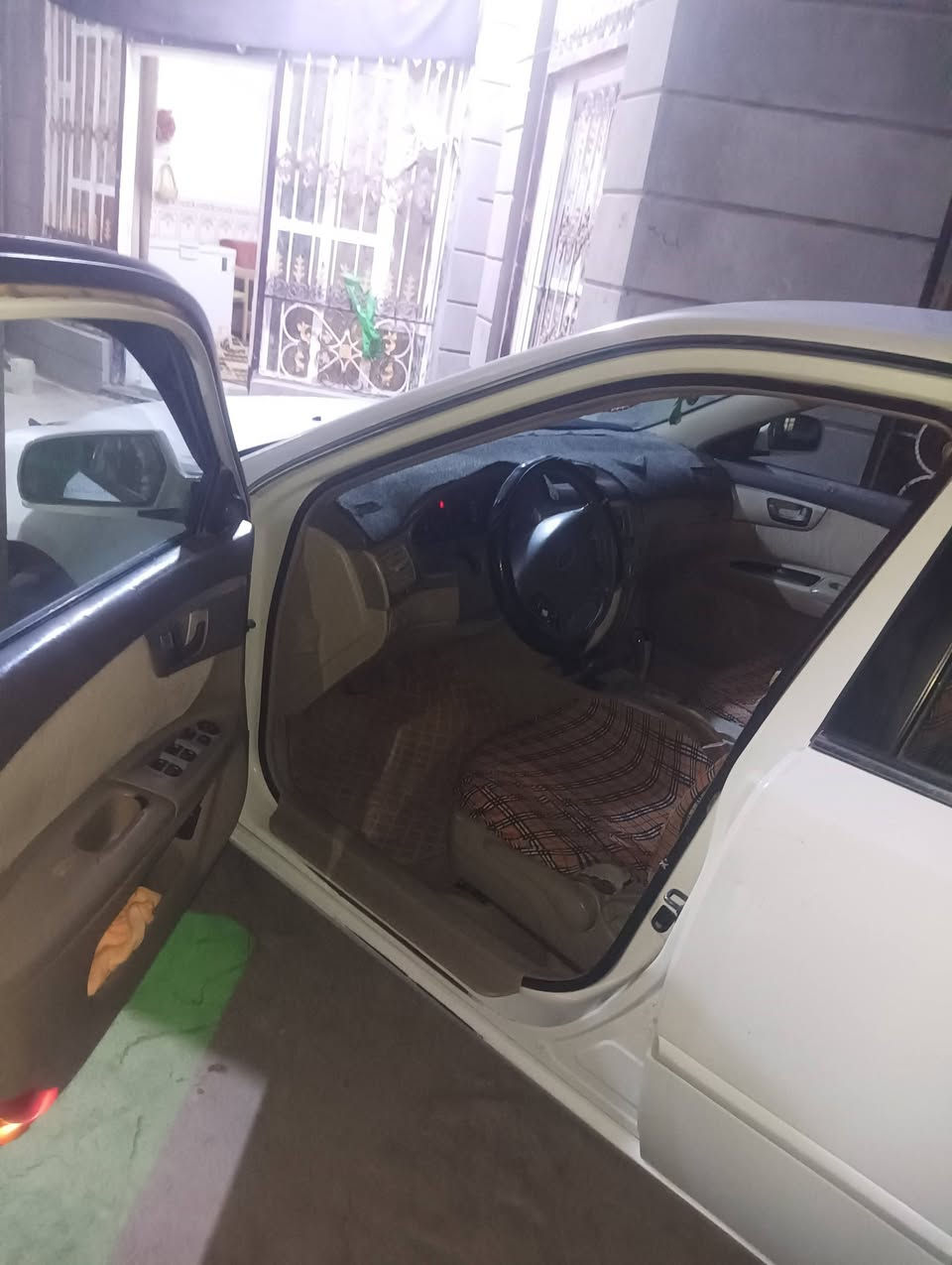 السلام عليكم اخواني سياره اوبتيماوديل2007 كفالة عماه سونار رقمه بابل  السعر خاص ***********اسيه ***********
