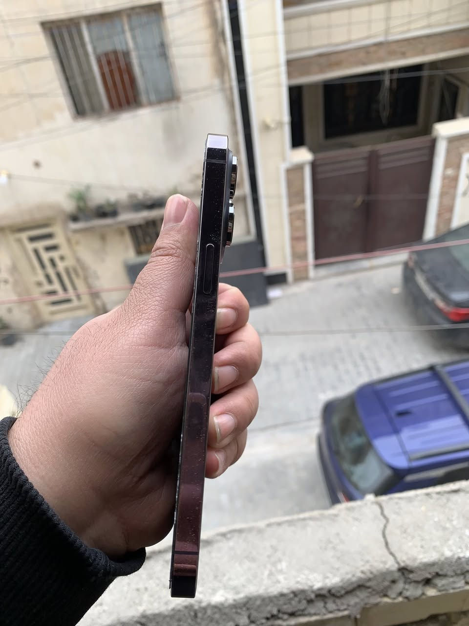 السلام عليكم
14pro mxs 
ذاكره 256
بطاريه 85%
عربي شرق اوسط 
كارتونه مطابقه اصليه و غراض كاملات 
مفول ومكفول من الفتح والتصليح 
واي خلل بي يرجع لجهاز وابيعه من باب بيتي 
السعر 875الف
بغداد جسر البنوك 
***********
