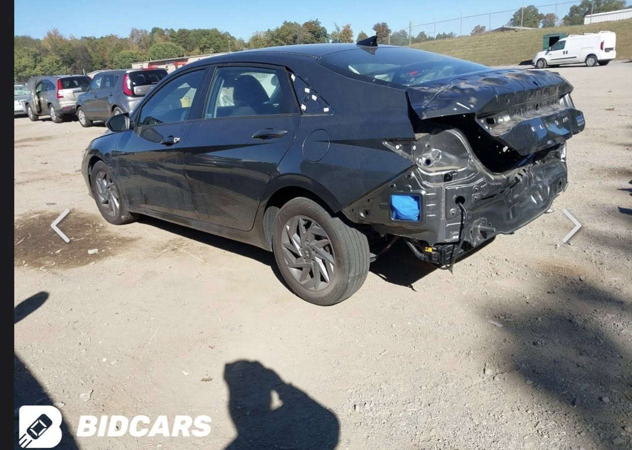 2024 HYUNDAI ELANTRA BLUE
النترا 2024 هايبرد موجوده بالبصره
للبيع بدون گمرك وبدون تصليح
السعر اكتب رقم 1
تفاصيل اكثر ***********
