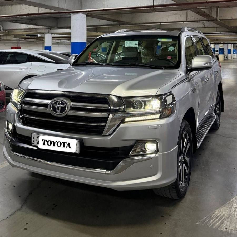 تويوتا لاند كروزر موديل2019
وكاله ساز كران تورين اصلي عداد لكزز ماشيه ١٠٦,٠٠٠ كم  كوشنات اثنين كهربا صندوك جك شفط سياره مكفوله بدون صبغ  مكانين تعديل (pdr) بدون صبغ محرك گير كهربائيات كلها بشرط بدون دينار مصرف 
عنوان اربيل 
رقم صاحب سيارة ***********
