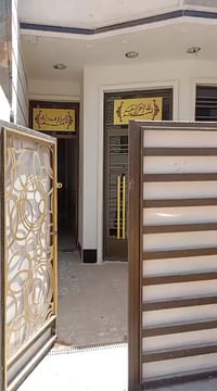 بيت للايجار • اربع شوارع • ١٠٠م