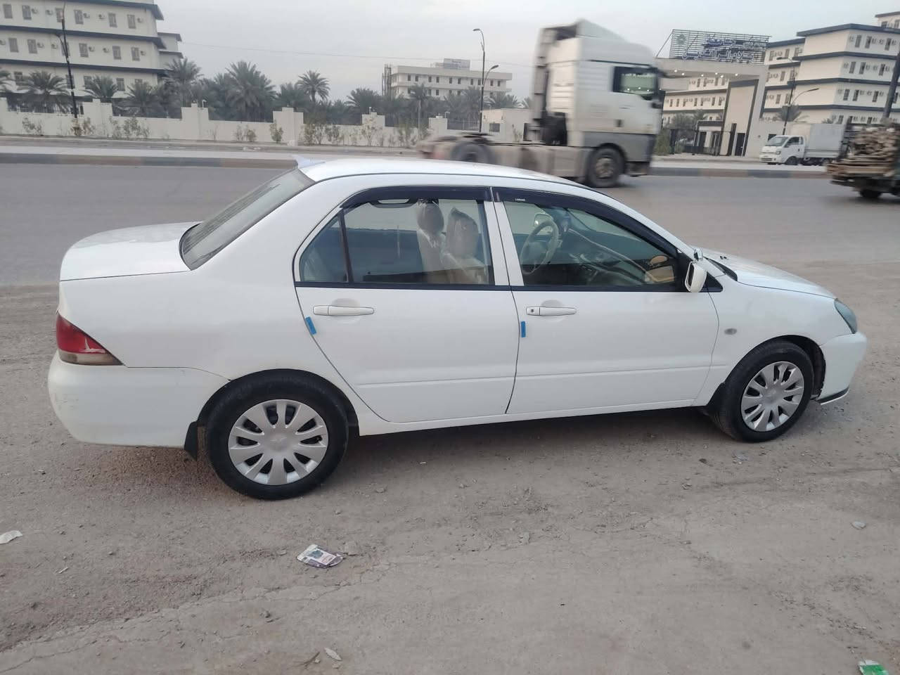 السلام عليكم ورحمه الله وبركاته
لانسر موديل ٩ كفاله عامه من الضربه فقط الهلالات كما موضح بالسونار 

مكينه كير مكفولات تخم تاير 

تبريد تدفئة شغاله 

$ السعر / ٧٩ وبيه مجال بسيط 

تلفون / ‏‪0770 697 0188‬

تلفون /‏‪0778 227 8735‬‏

مكاني / ديالى / بعقوبه
