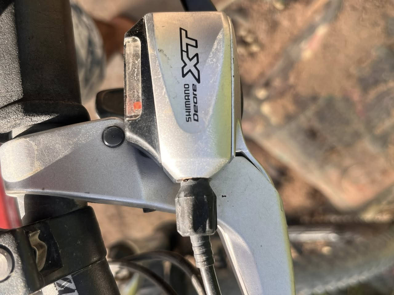 السلام عليكم
باسكل للبيع مثل ما موضع كدامكم غراضه كلها shimano الله شاهد اني اشتريته من خارج العراق الباسكل جداً نظيف  

السعر 200 الف وبي مجال 

مكاني بغداد

***********
