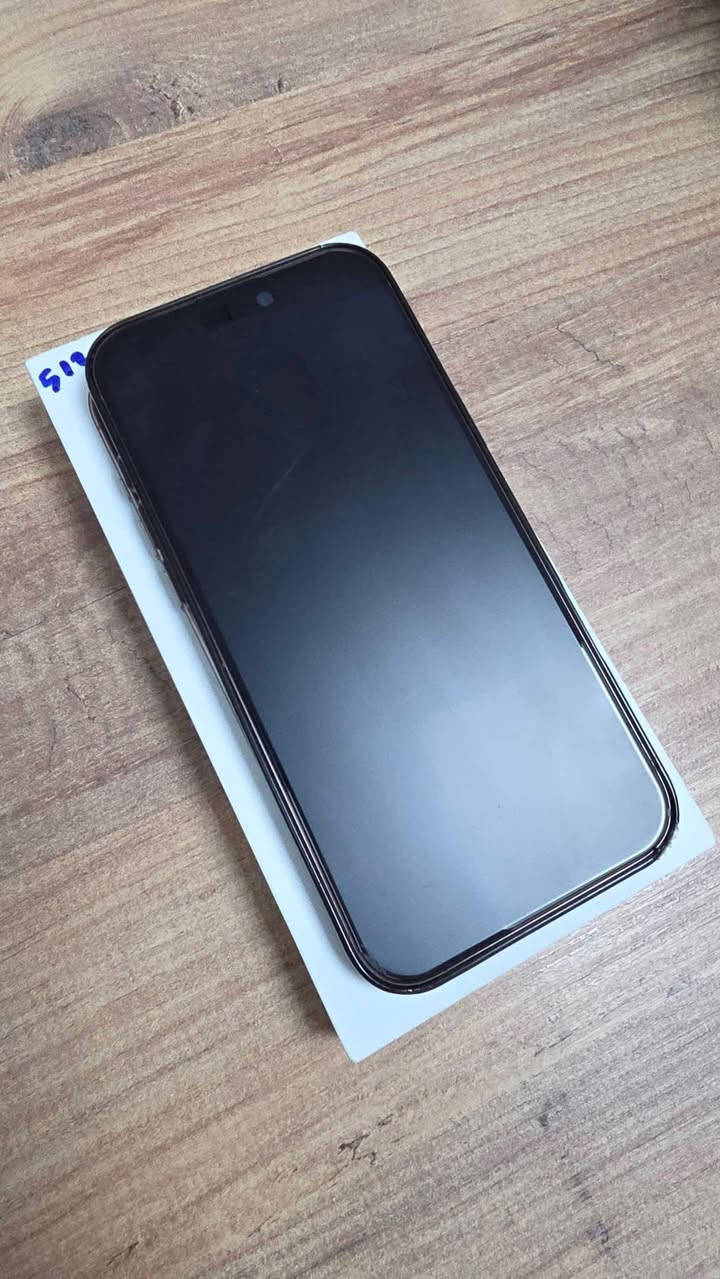 لبيع جهاز iphone 16 Pro Max بنطافة  تامة وشروط الوكالة الجهاز
قطعة نظيفة جداً ومناسبة للي يدور "المضمون".
المواصفات الفنية:
• اللون: صحراوي تيتانيوم (Desert Titanium) - اللون الملكي.
• الذاكرة: 512 جيجابايت.
• النسخة: هونك كونك
• صحة البطارية: %92
حالة الجهاز والملحقات:
• الحالة: الجهاز "سيم كارت" (أخو الجديد)، لا مفتوح ولا مصلح ولا داخل صيانة نهائياً.
• الضمان: مكفول من الشخط، الفطر،
• الملحقات: الكارتونة الأصلية + كفر + لزكة شاشة ( بدون كيبل )

السعر على خاص

المكان بغداد


**إذا كنت صاحب هذا الإعلان وتريد حذفه لأي سبب، رجاءا أرسل رسالة إلى الدعم الفني**